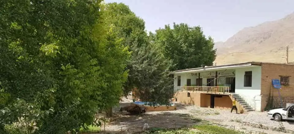 اقامتگاه بوم گردی دژگرد در اردل