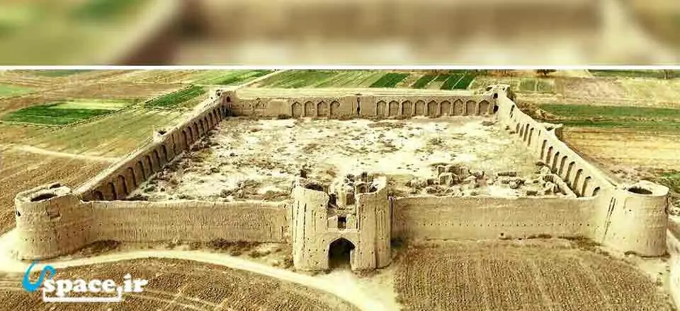 اقامتگاه بوم گردی نرگس داورزن