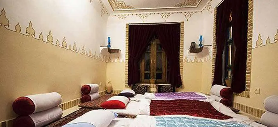 اقامتگاه بوم گردی کهندژ در چناران
