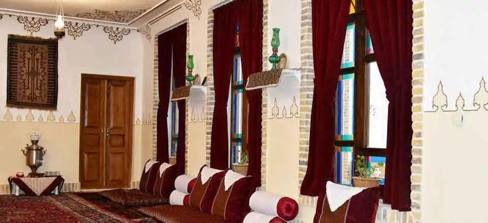 اقامتگاه بوم گردی کهندژ در چناران