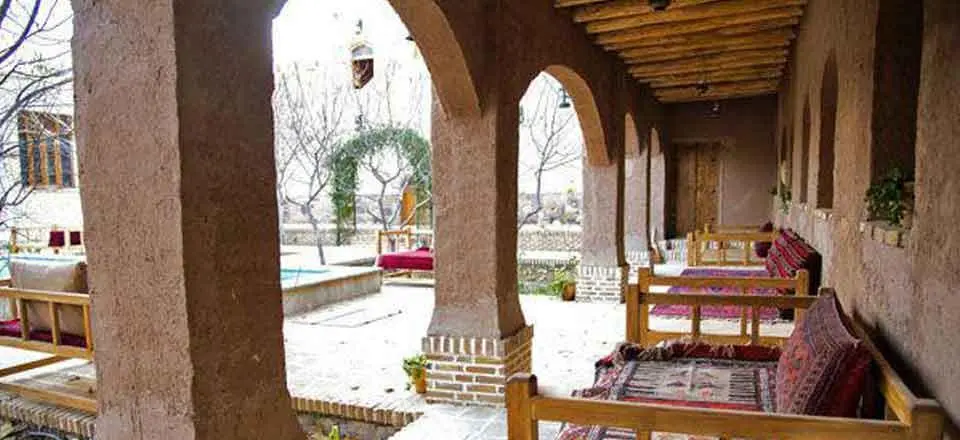 اقامتگاه بوم گردی کهندژ در چناران