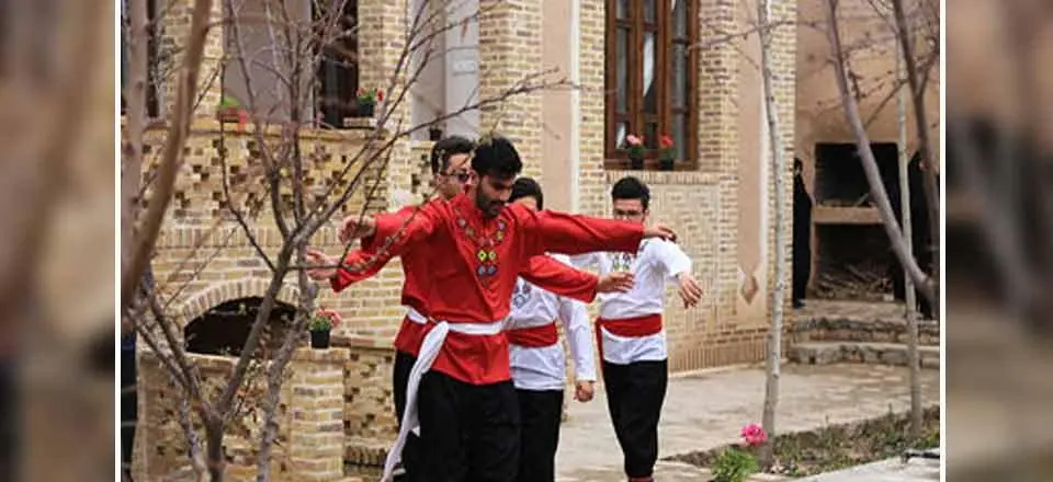 اقامتگاه بوم گردی کهندژ در چناران