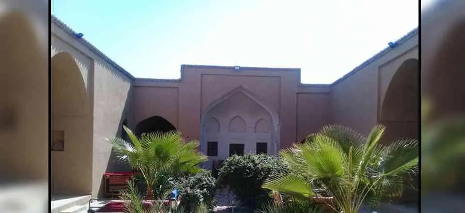اقامتگاه بوم گردی اکرم خان نهبندان
