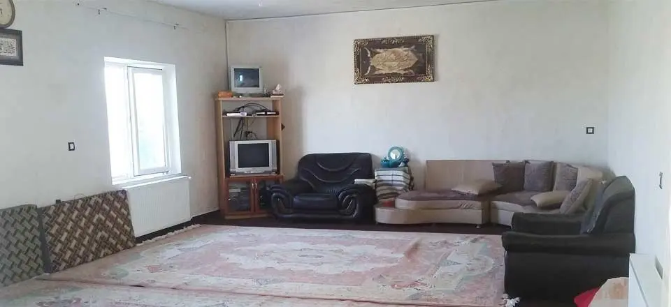 اقامتگاه بوم گردی میرزا سعید اوباتو دیواندره