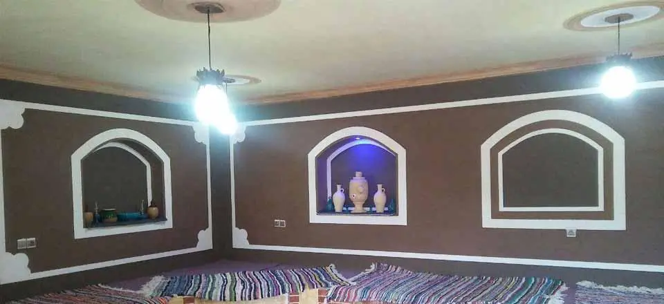 اقامتگاه بوم گردی علی بابا حلوان طبس 