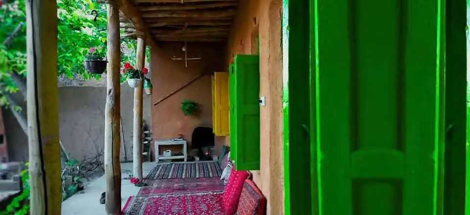 اقامتگاه سرای محبت در اسفراین