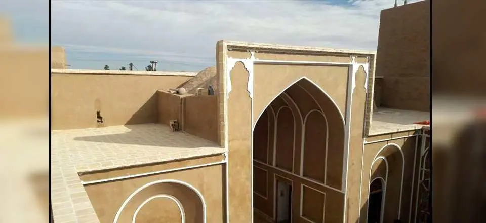اجاره اقامتگاه بوم گردی ماه بی بی اردکان