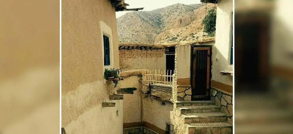 اقامتگاه بوم گردی خانه کدخدا در آزادشهر