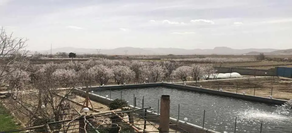 اقامتگاه بوم گردی شاهدان در نجف آباد