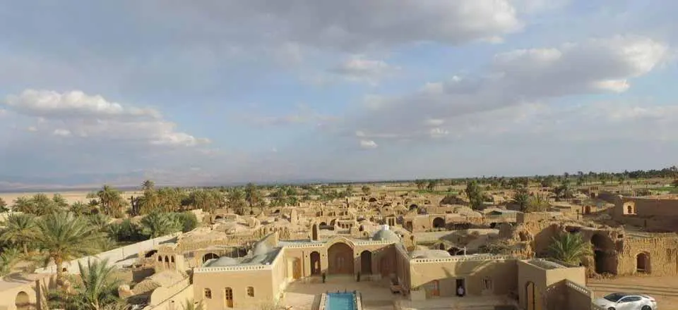 اقامتگاه بوم گردی هشت طاق در طبس