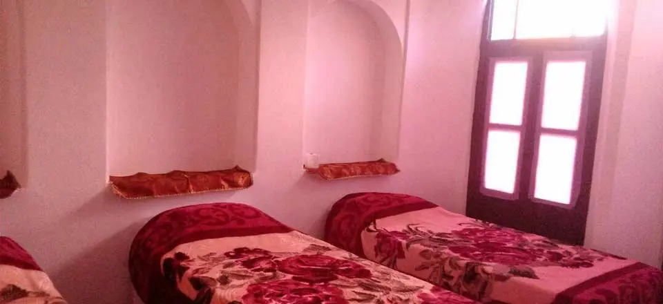 اجاره بوم گردی گلکار در یزد