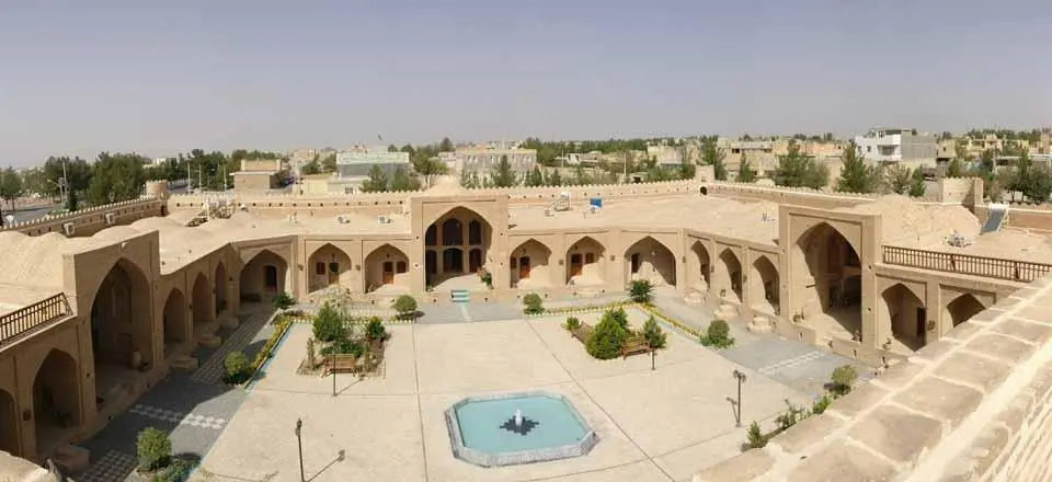 هتل کاروانسرای کوه پا در کوهپایه