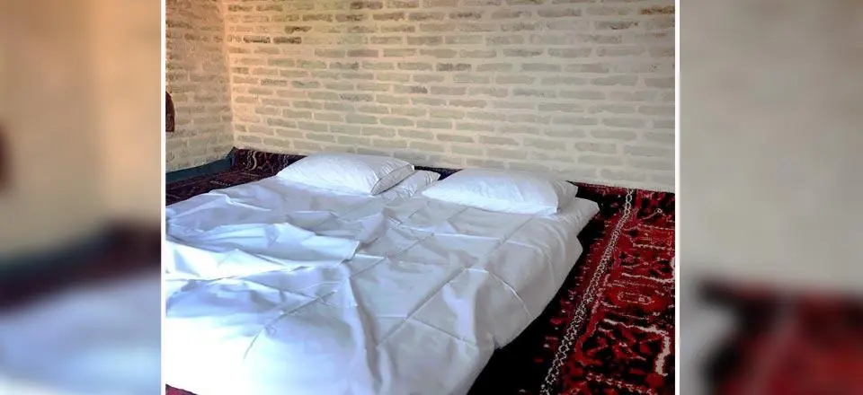 کاروانسرای شاه عباسی ابروز در ابوزید آباد