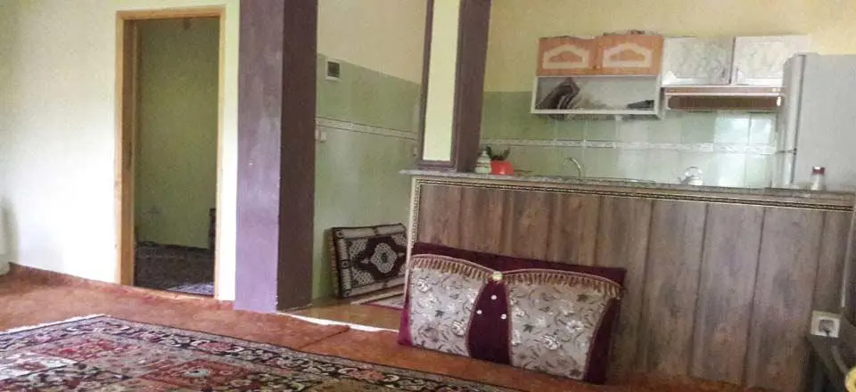بوم گردی خلعتبری رامسر