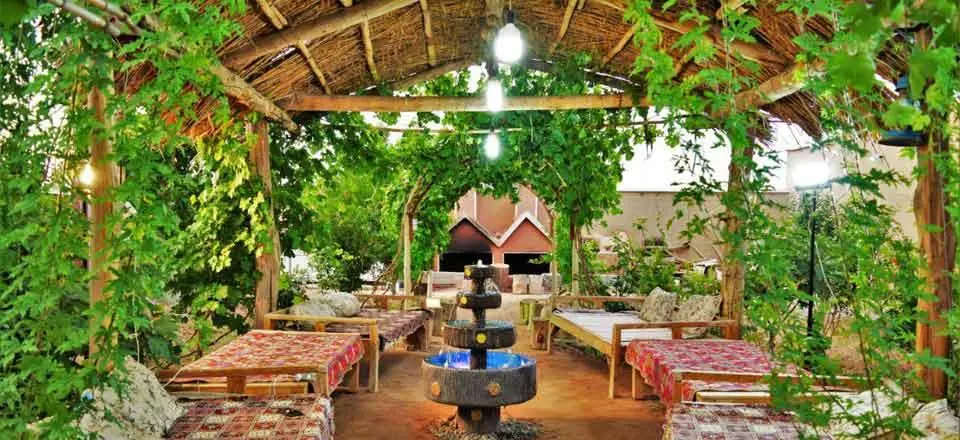 بوم گردی شب‌های کاغذی در ابوزیدآباد