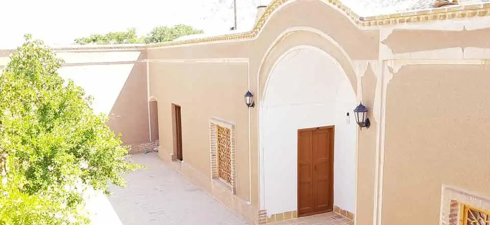 اقامتگاه بوم گردی بابا حسن در گناباد