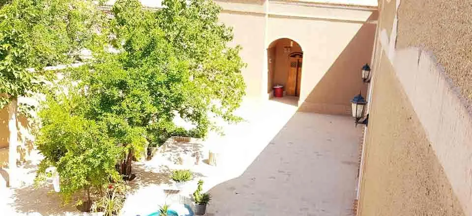 اقامتگاه بوم گردی بابا حسن در گناباد