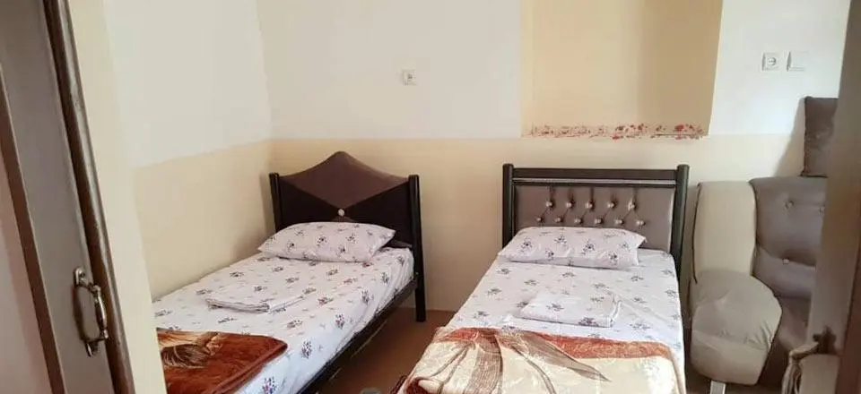 اقامتگاه بوم گردی خانه پدری در کلات
