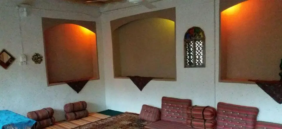 اقامتگاه بوم گردی باوینه در فارسان