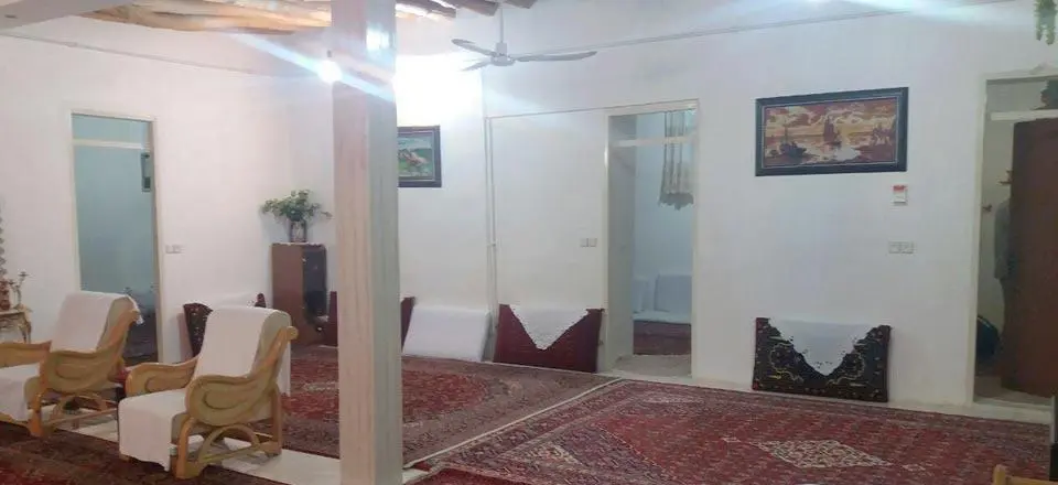 اقامتگاه بوم گردی غزاله در ملایر