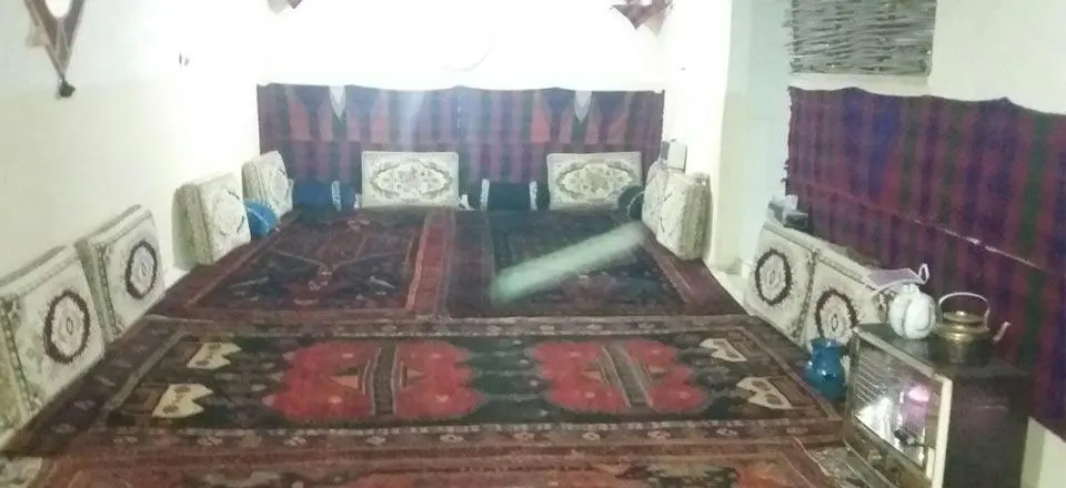 اجاره اقامتگاه بوم گردی ژوانگه در سنندج