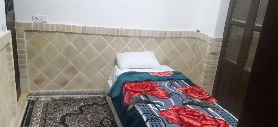 اجاره اقامتگاه بوم گردی شاخه نبات در یزد