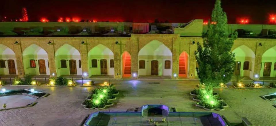 رزرو هتل سنتی منتظران در شهرضا