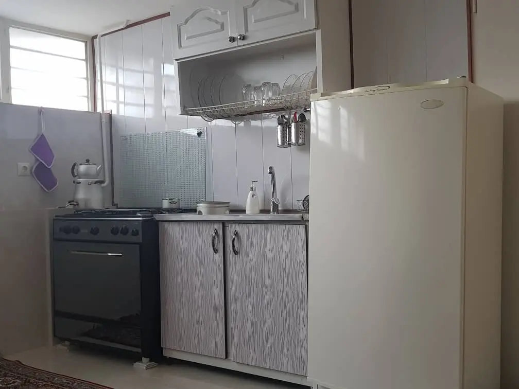 سوئیت مسافری در همدان