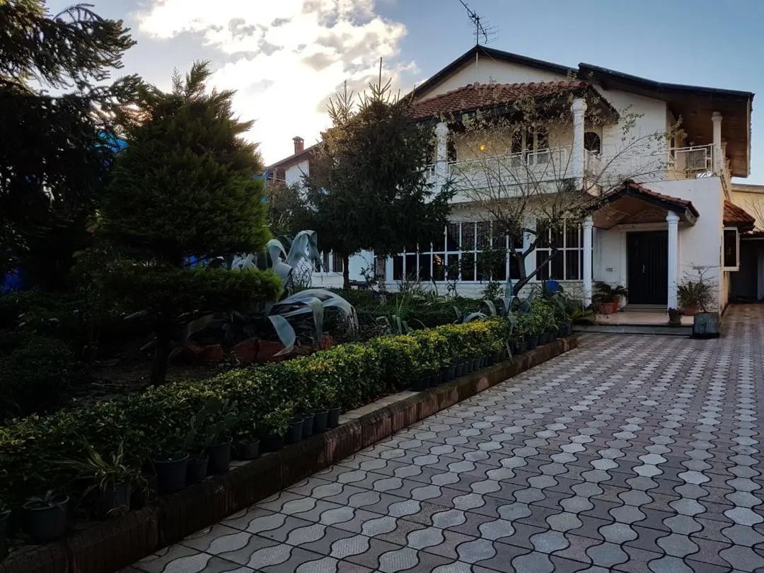 ویلای اجاره ای استخردار در نمک آبرود