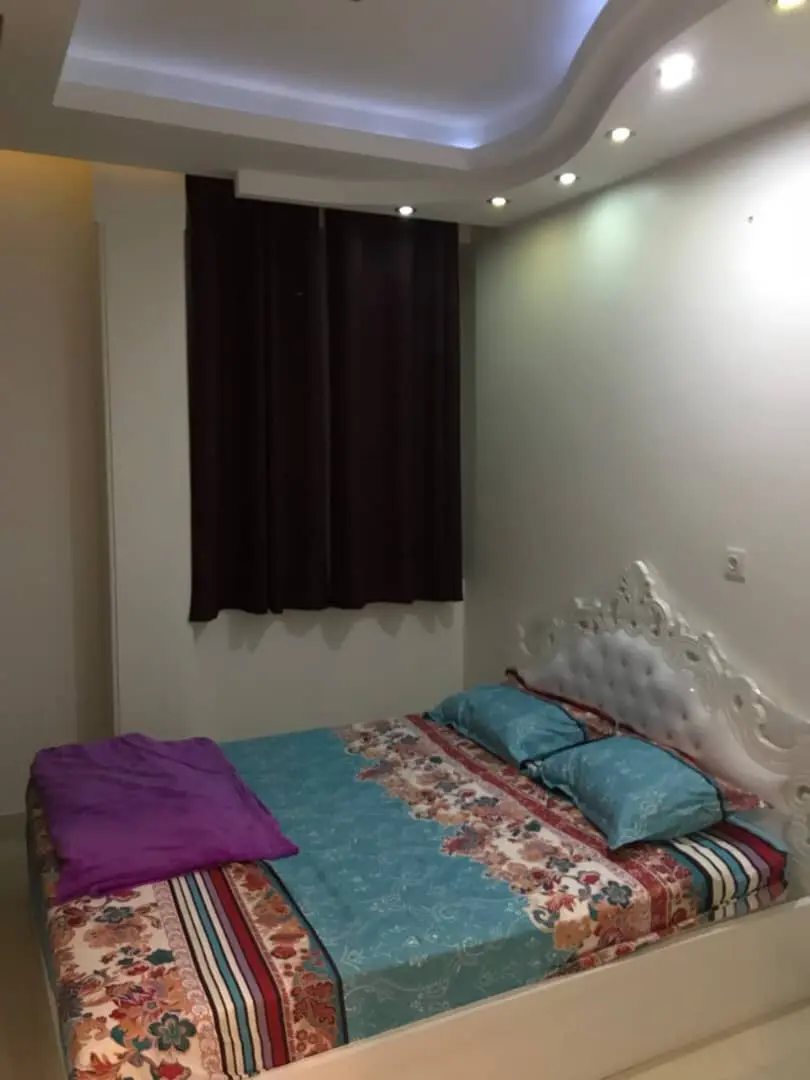 آپارتمان مبله دو خواب ۹۰ متری در مرکز تهران