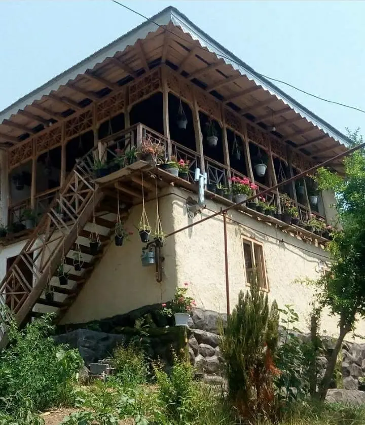 اجاره اقامتگاه بوم گردی کیاتاج در لنگرود
