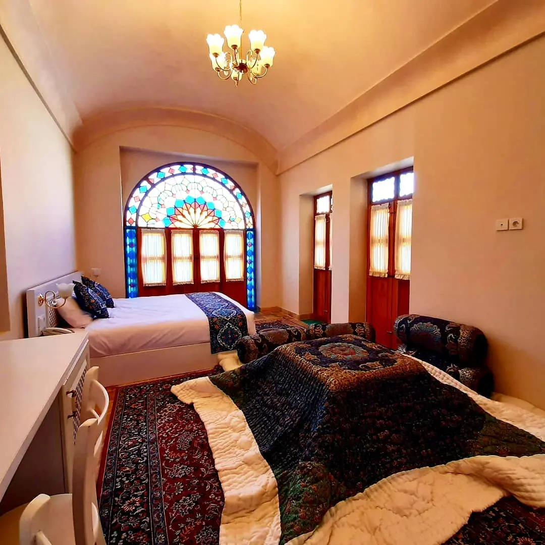 هتل سنتی یاسمین راهب کاشان