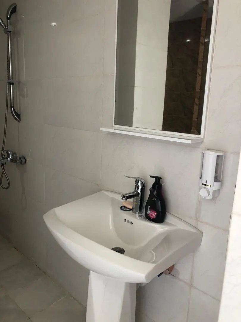 سوئیت لب دریا کیش