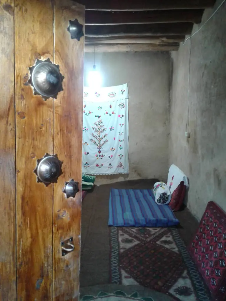 اجاره اقامتگاه بوم گردی ارگ در شاهرود