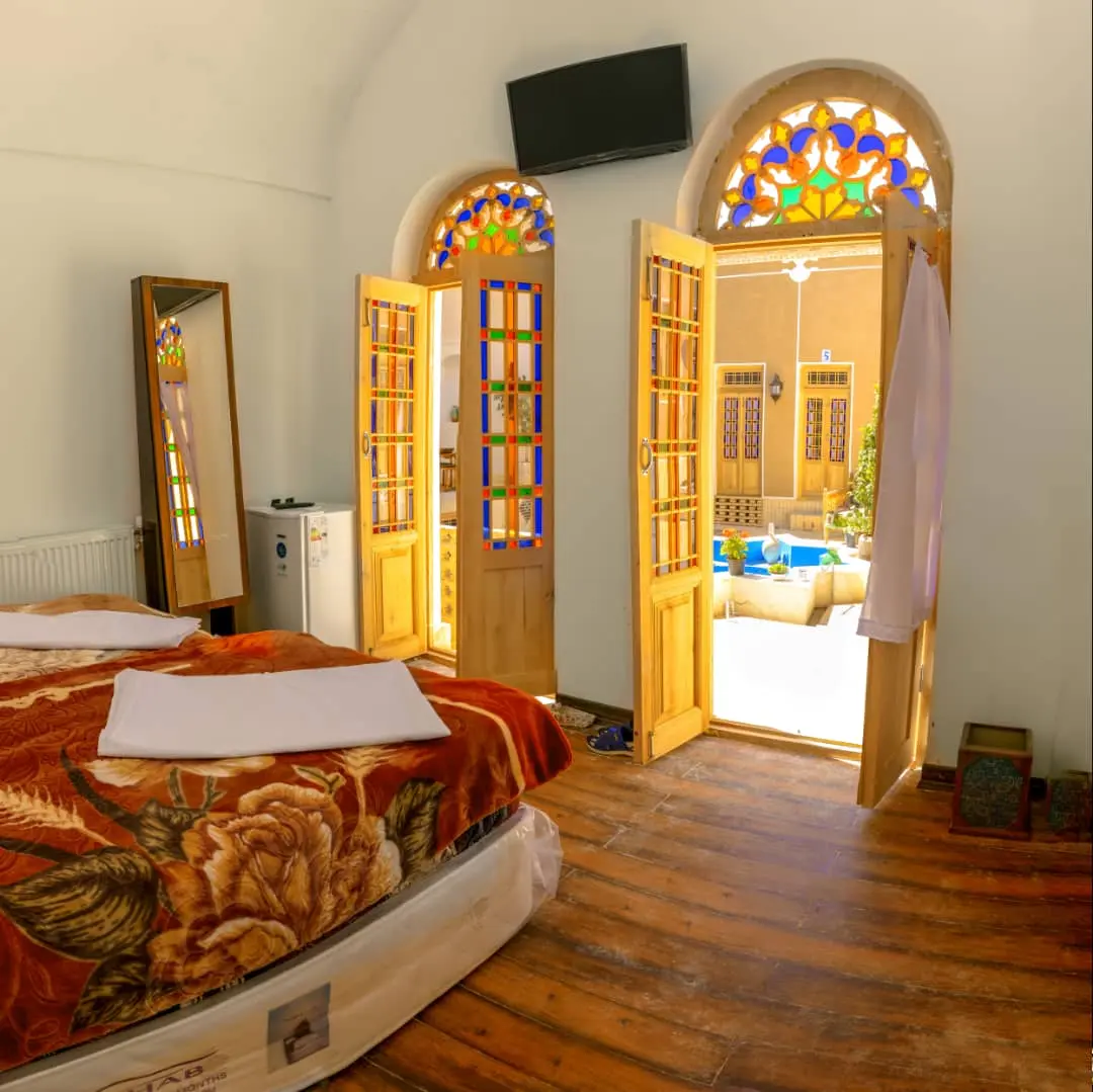 بوم گردی شمعدونی یزد