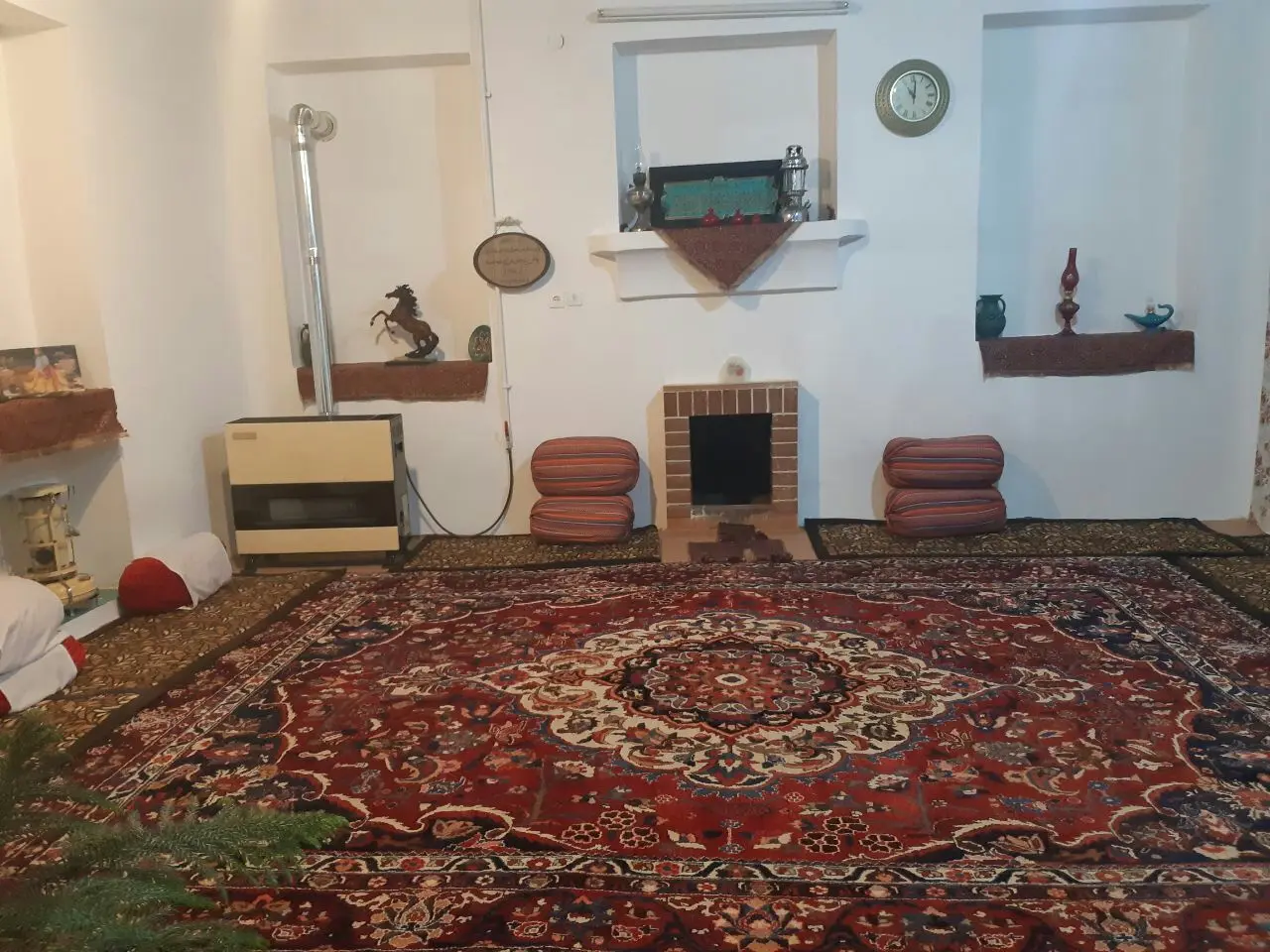 اجاره اقامتگاه بوم گردی ارگ کیان در شهرکرد