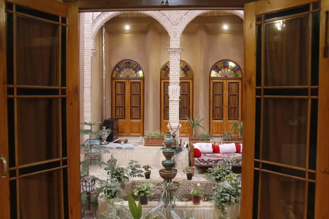 اجاره اقامتگاه بوم گردی ناردونه در تفت
