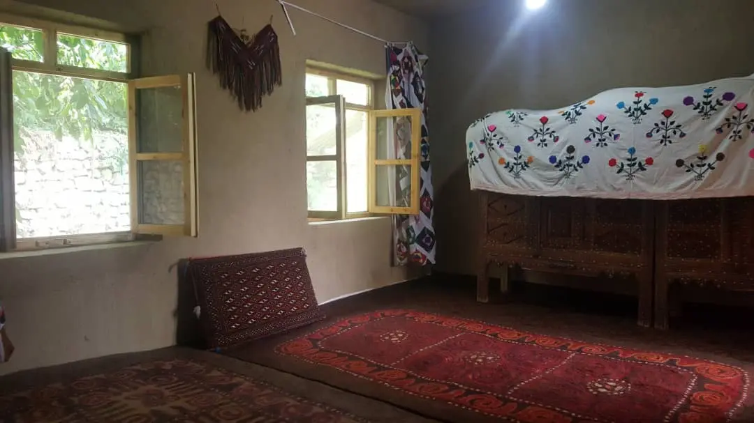 اجاره اقامتگاه بوم گردی یاشیل در مراوه تپه
