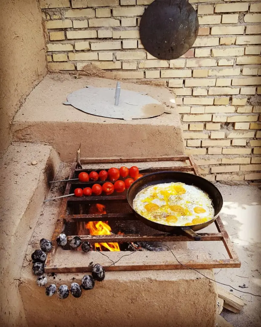 اجاره اقامتگاه سرای مهرگرد در مهریز یزد