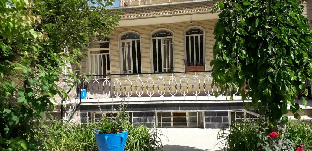 اجاره باغ ویلا بروجرد