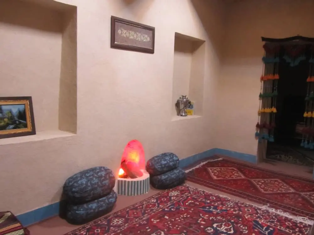 اقامتگاه بوم گردی اشینه در سمیرم