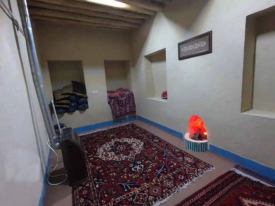 اقامتگاه بوم گردی اشینه در سمیرم