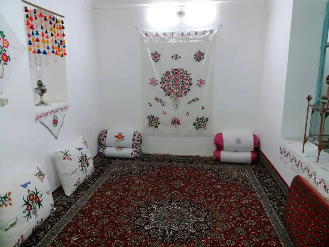 اجاره خانه سنتی در بردسکن