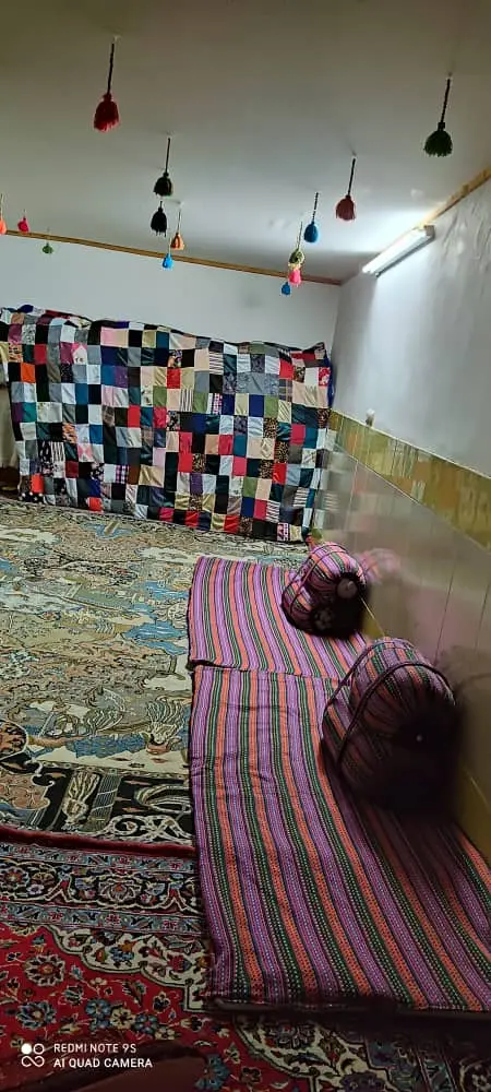بوم گردی چشمه ناز در سمیرم