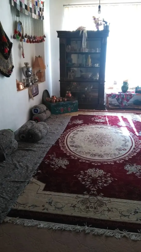 بوم گردی چشمه ناز در سمیرم