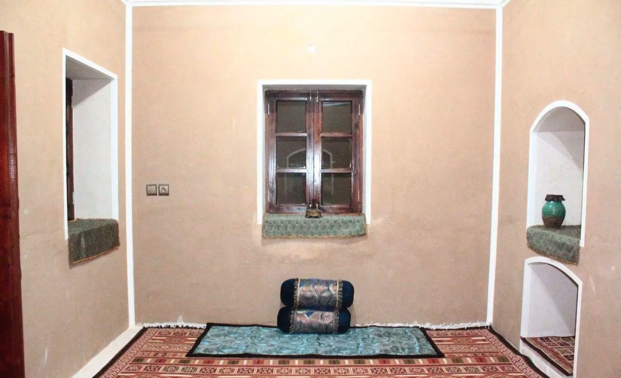 بوم گردی سوشیانت خور و بیابانک