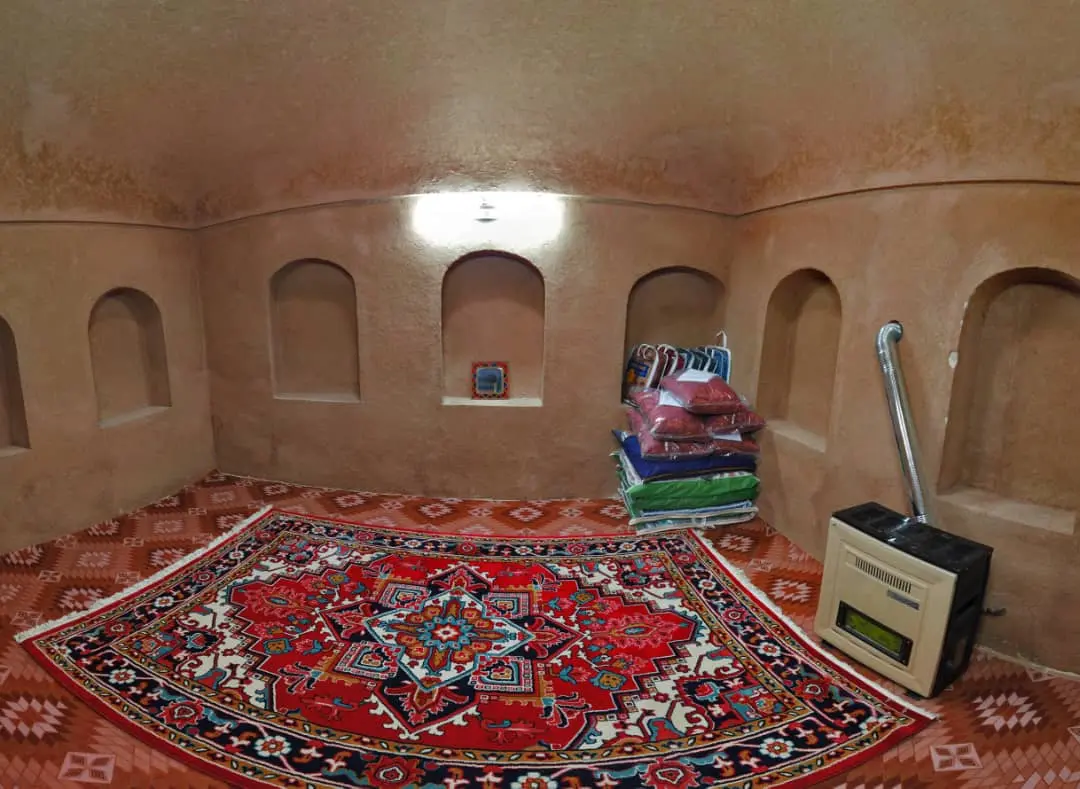 اجاره اقامتگاه بوم گردی لیلاز در اردستان