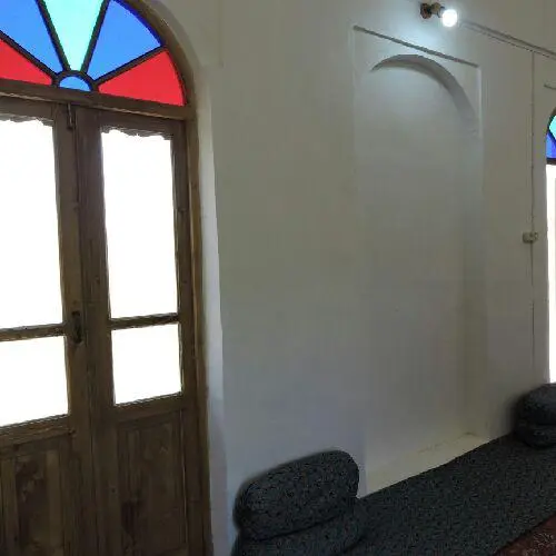 اقامتگاه بوم گردی خانه محمدخان آباده