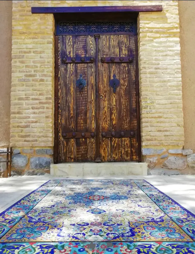 اجاره اقامتگاه بوم گردی نارستان در ارسنجان