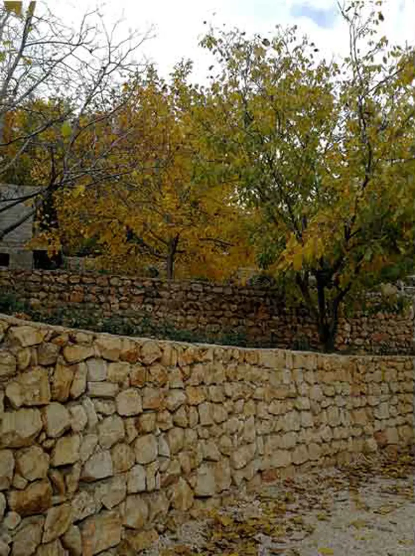 بوم گردی خانه صلاحی در سپیدان